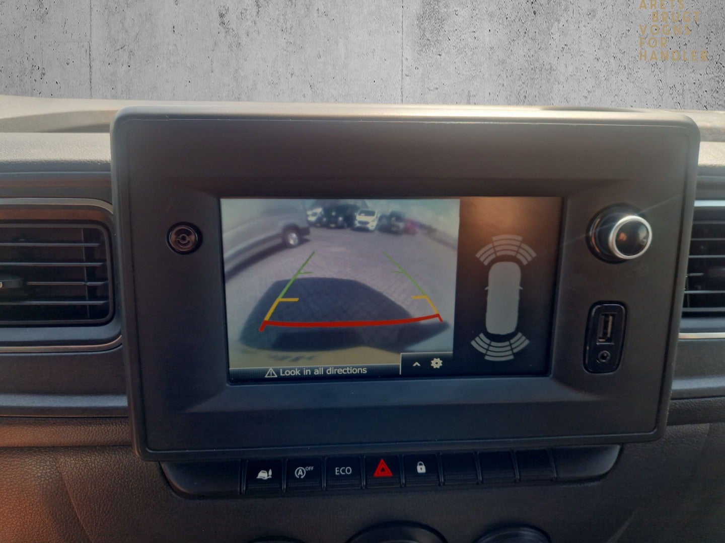 Billede af Renault Master IV T35 2,3 dCi 145 L4H2 Kassevogn RWD