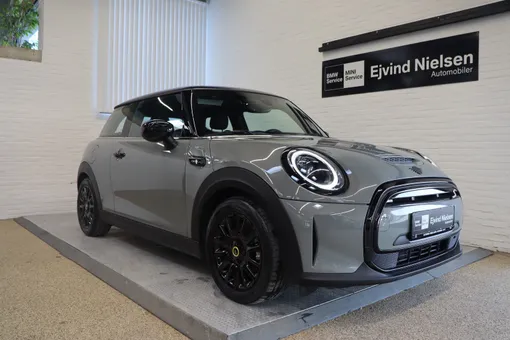 MINI Cooper SE Camden Edition