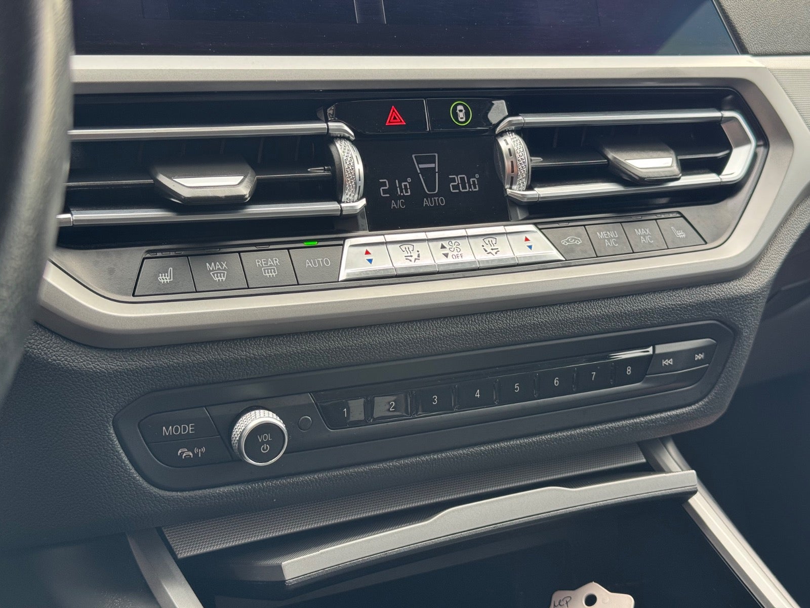 Billede af BMW 320d 2,0 Touring Connected aut.