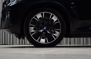 BMW iX3 Impressive