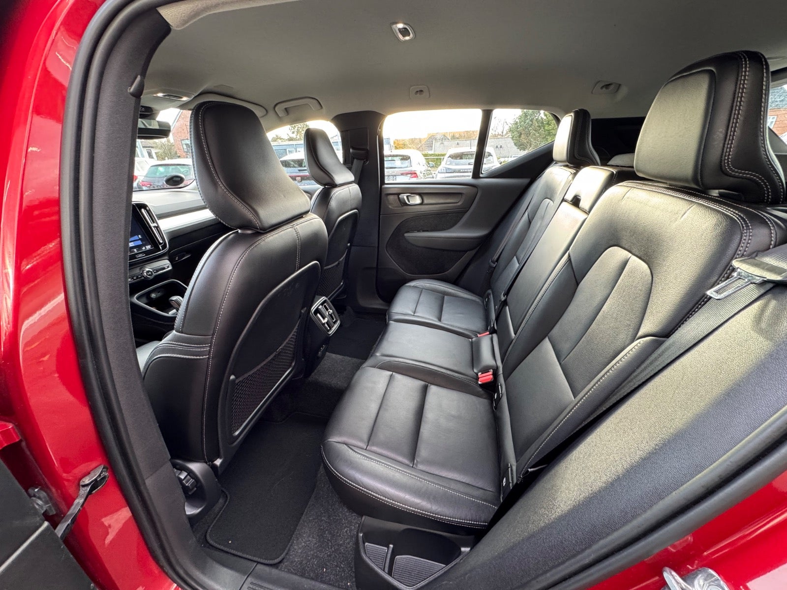 Billede af Volvo XC40 2,0 D4 190 Momentum aut. AWD