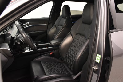 Audi e-tron S-line quattro