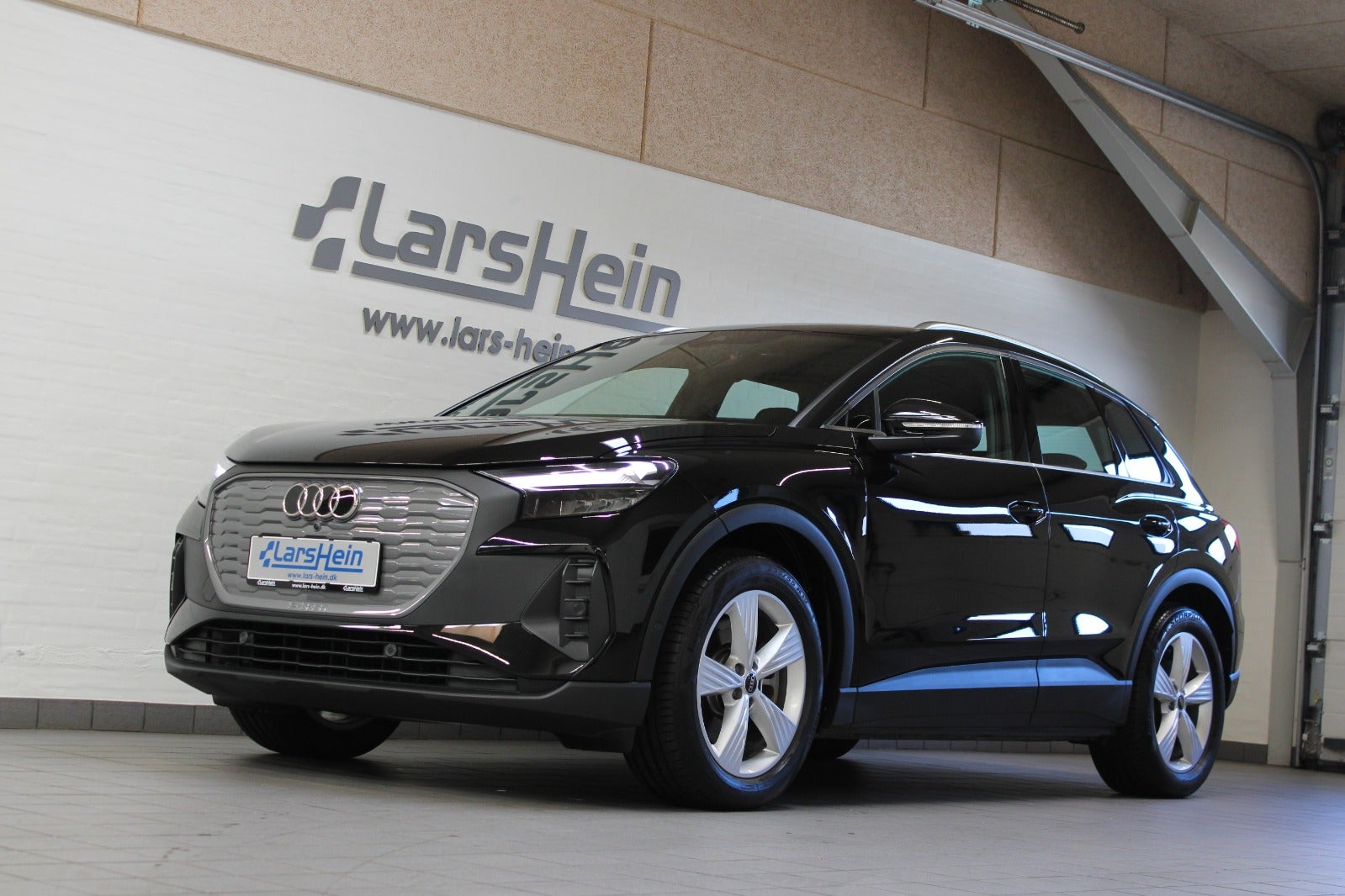 Audi Q4 e-tron Attitude