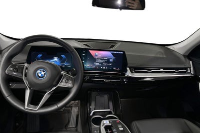 BMW iX1 eDrive20 X-Line