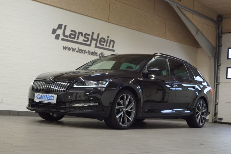 Skoda Superb TSi iV Sportline Combi DSG