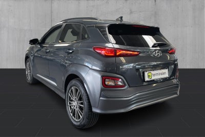 Hyundai Kona EV Essential - 2