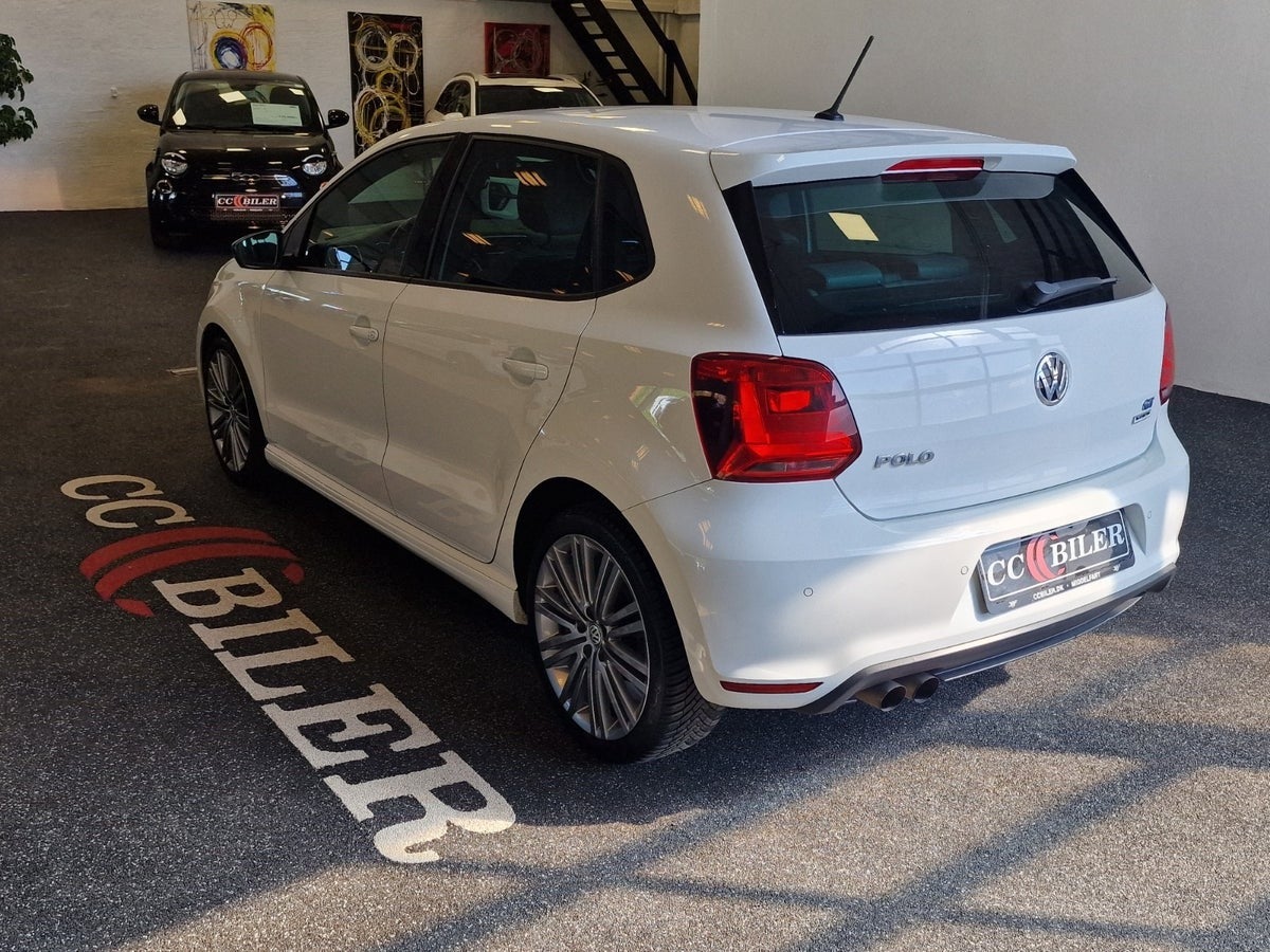 VW Polo 2016