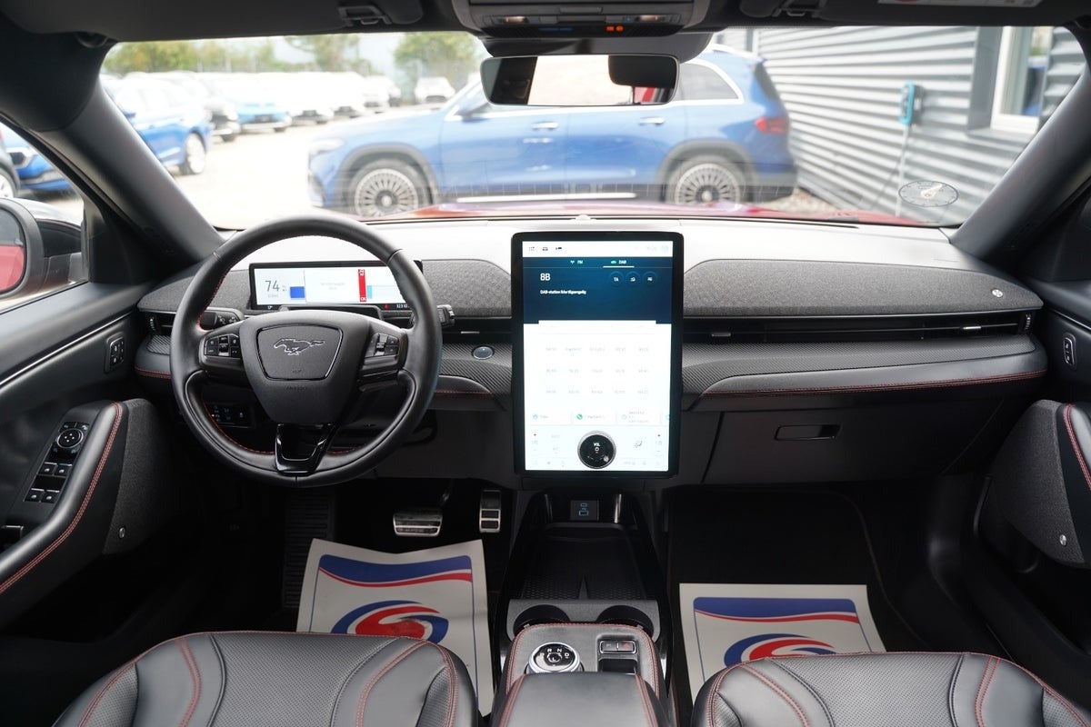 Billede af Ford Mustang Mach-E 98 Premium Extended Range