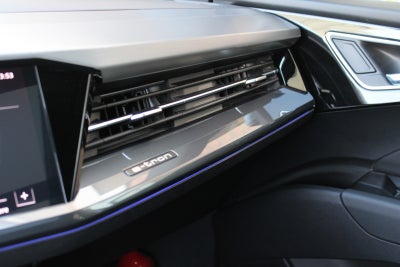 Audi Q4 e-tron S-line