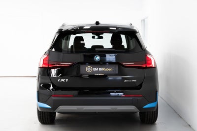 BMW iX1 xDrive30