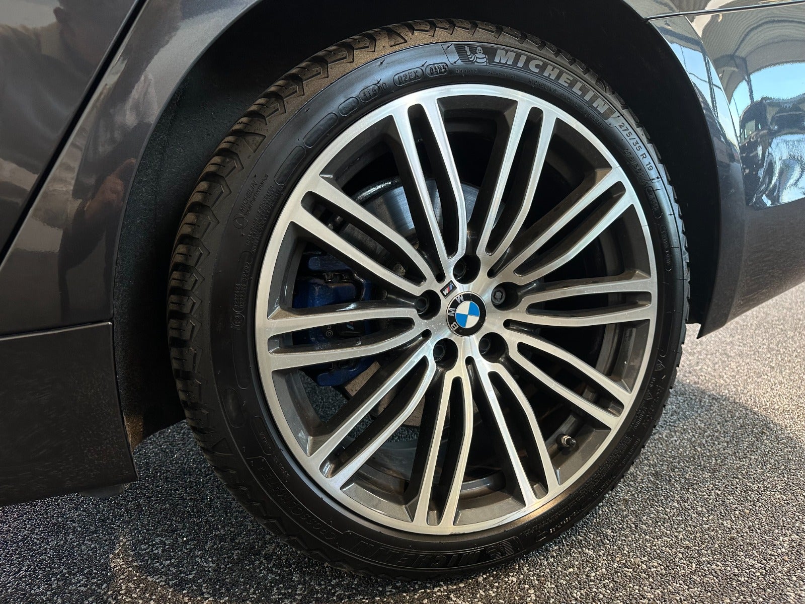 BMW 530d 3,0 Touring M-Sport aut. 5d - 10