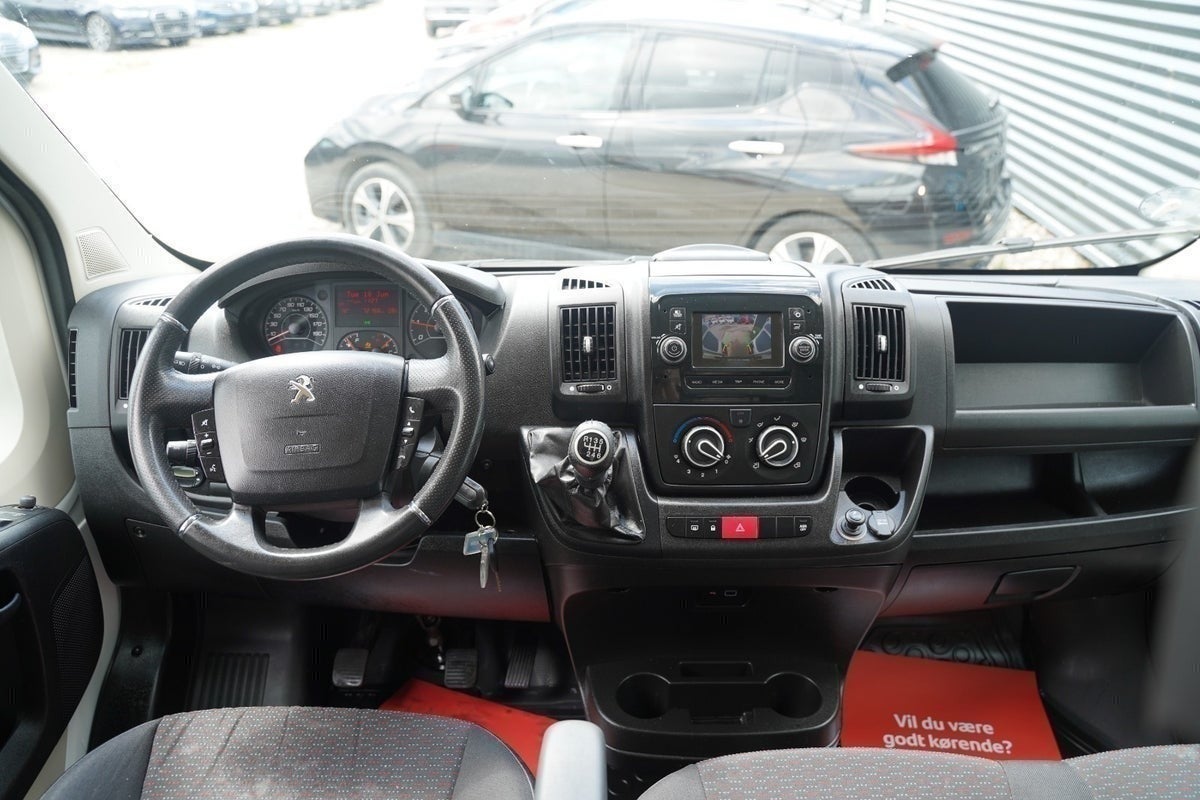 Billede af Peugeot Boxer 333 2,0 BlueHDi 130 L3H2 Premium+