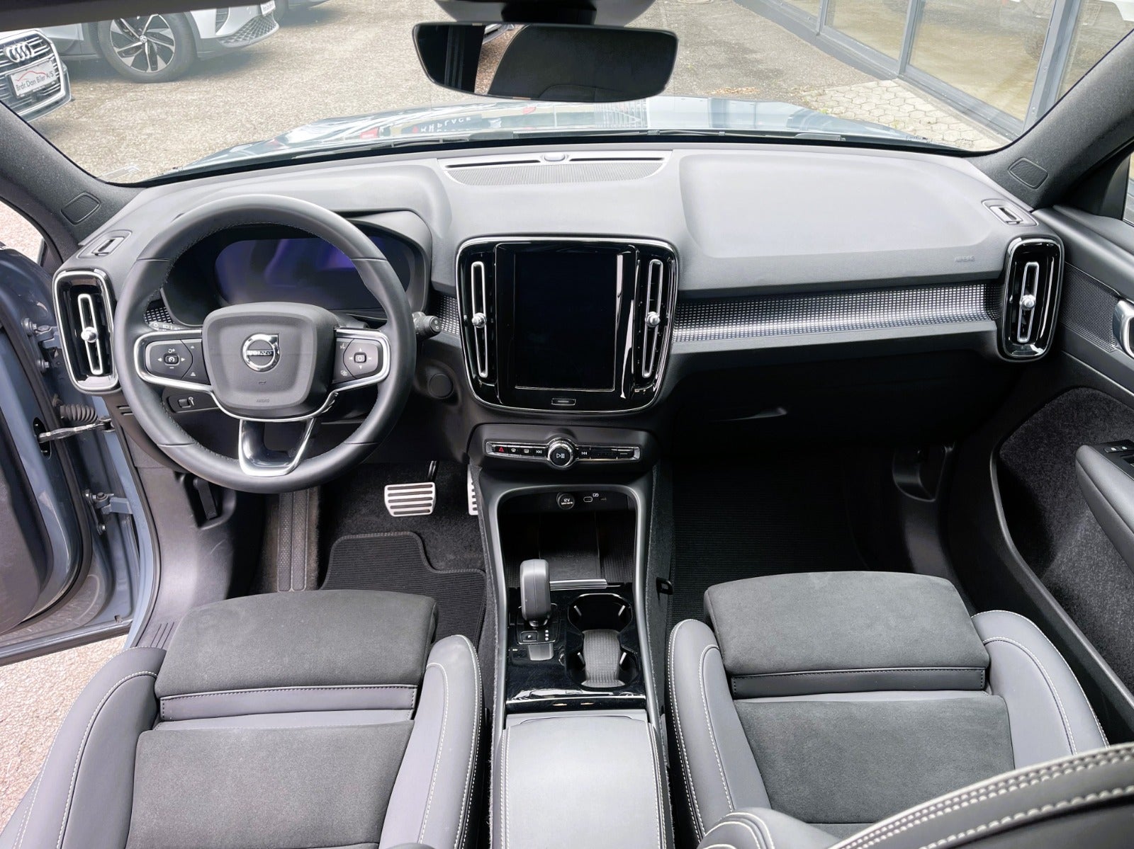 Billede af Volvo XC40  P6 ReCharge Plus