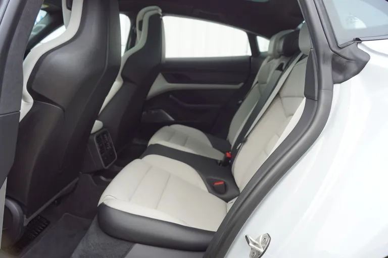 Porsche Taycan Turbo SPerformance+