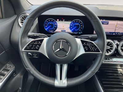 Mercedes EQA250+ Progressive Van