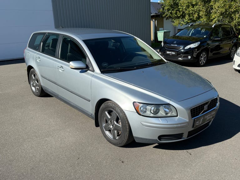 Volvo V50
