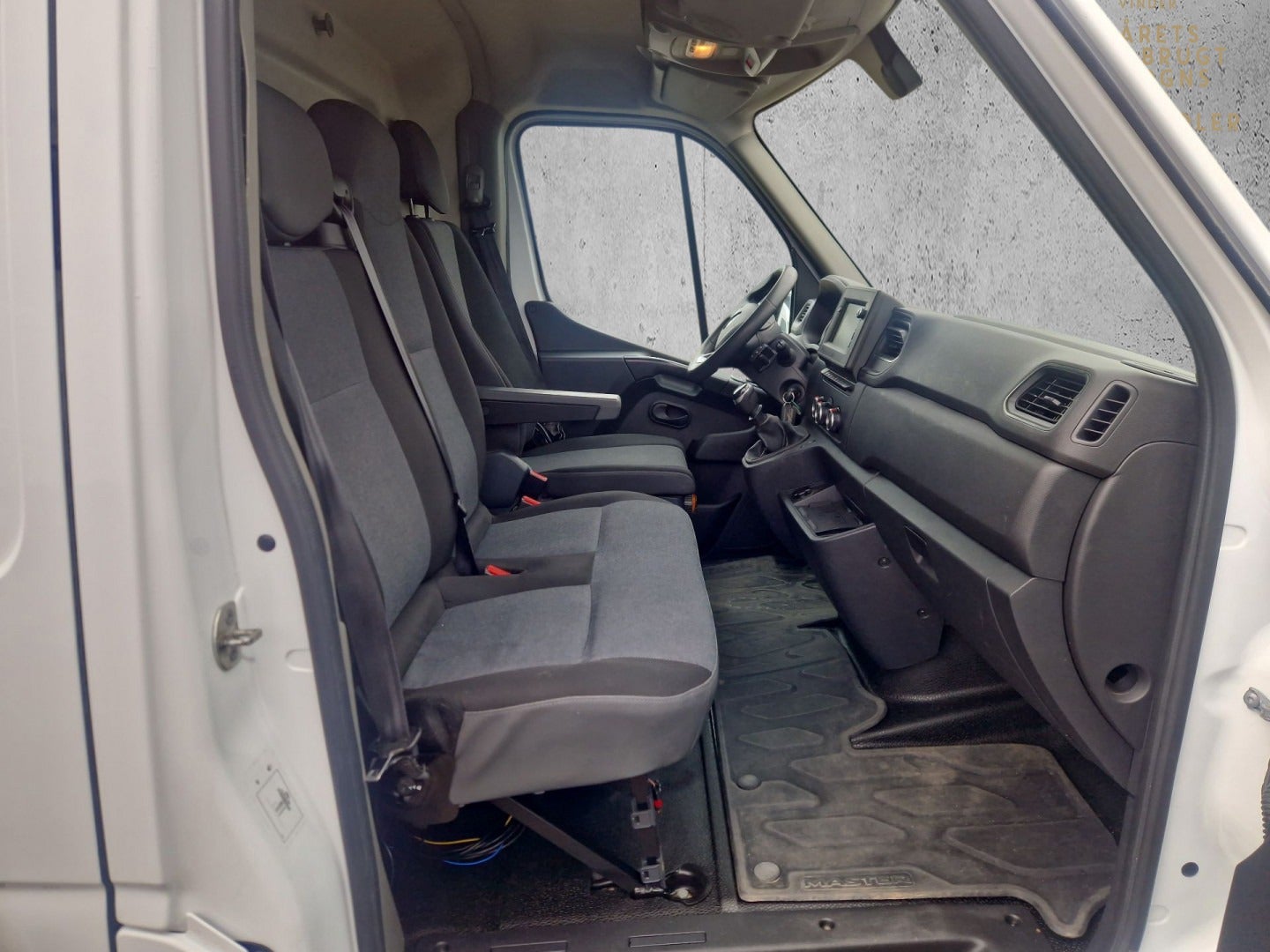 Billede af Renault Master IV T35 2,3 dCi 165 L4H3 Kassevogn RWD