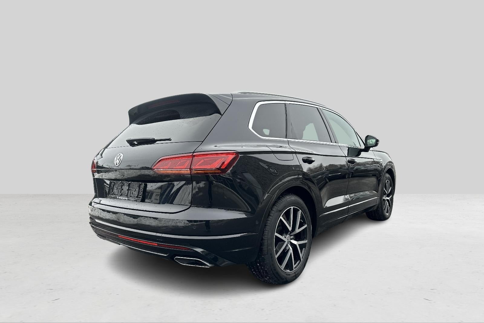 VW Touareg 3,0 TDi 286 R-line aut. 4Motion