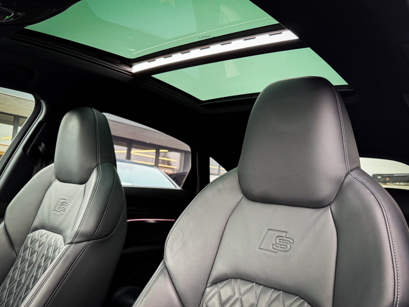 Billede af Audi e-tron S  Sportback quattro