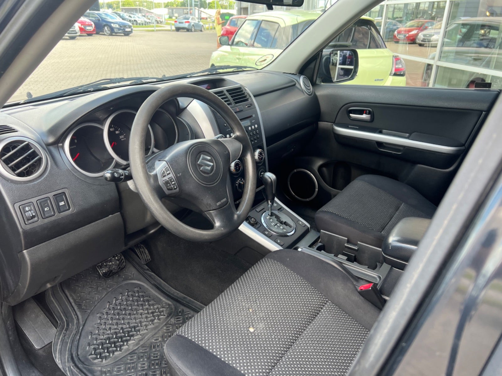 Billede af Suzuki Grand Vitara 2,0 GLX aut. Van