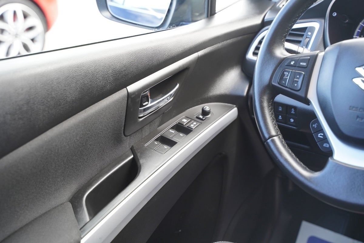 Billede af Suzuki S-Cross 1,0 Boosterjet Exclusive