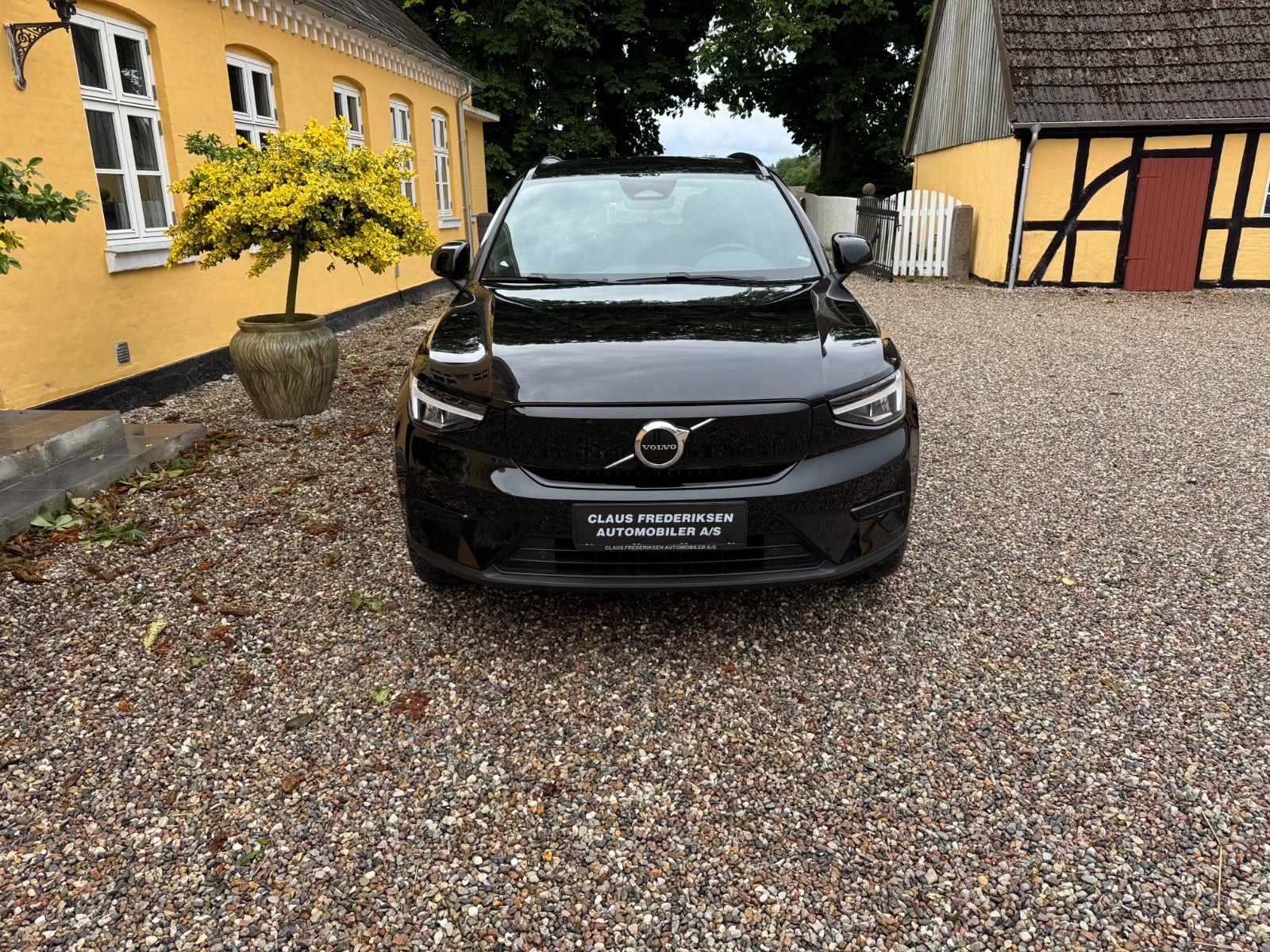 Billede af Volvo XC40  P6 ReCharge Plus