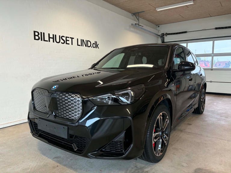 BMW iX1 eDrive20 M-Sport Pro