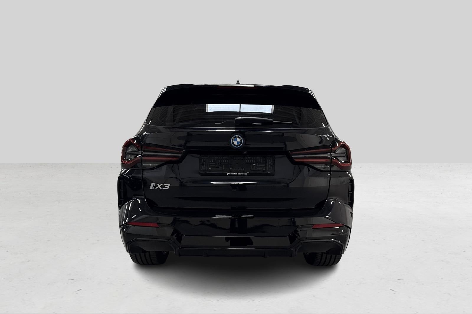 BMW iX3 Charged Plus M-Sport