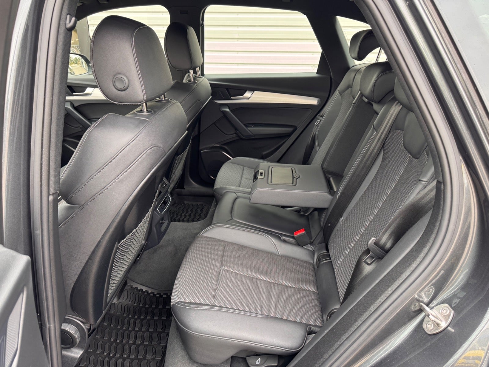 Audi Q5 TFSi S-line Edition S-tr.