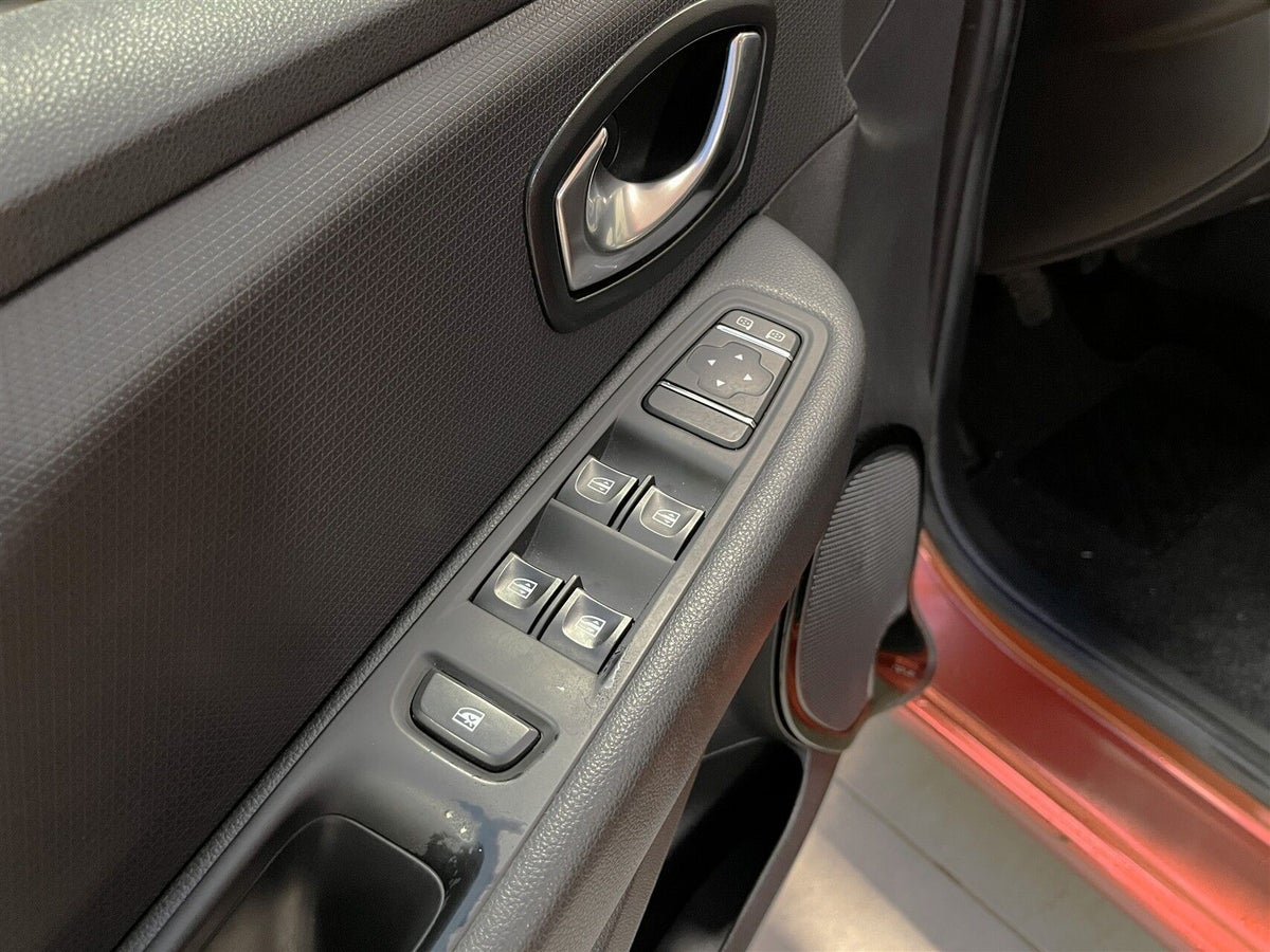 Renault Clio IV TCe 90 Zen Sport Tourer billede 6