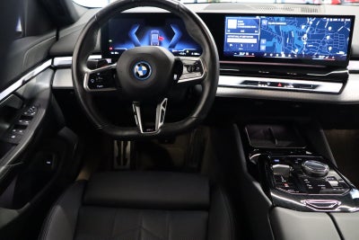 BMW i5 eDrive40 M-Sport