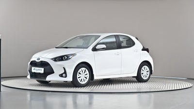 Toyota Yaris 1,5 Hybrid Essential e-CVT 5d