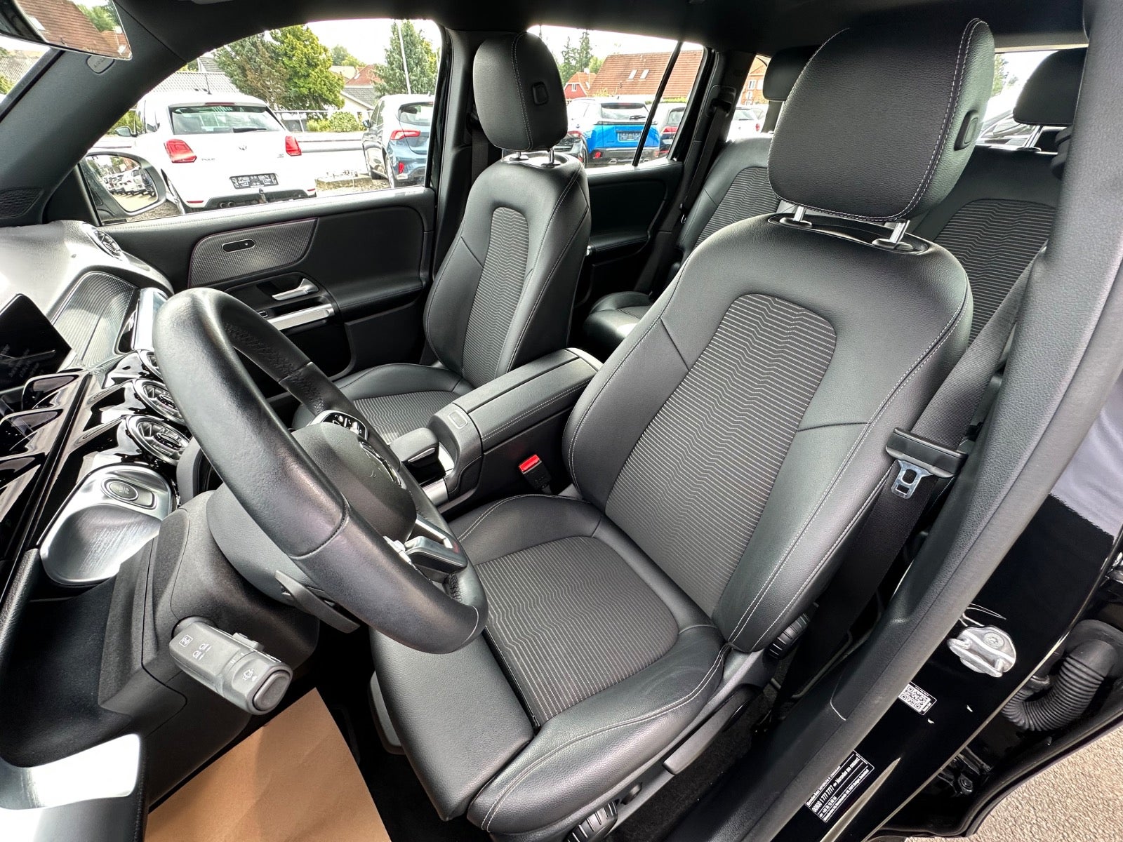 Billede af Mercedes EQB350  4Matic 7prs