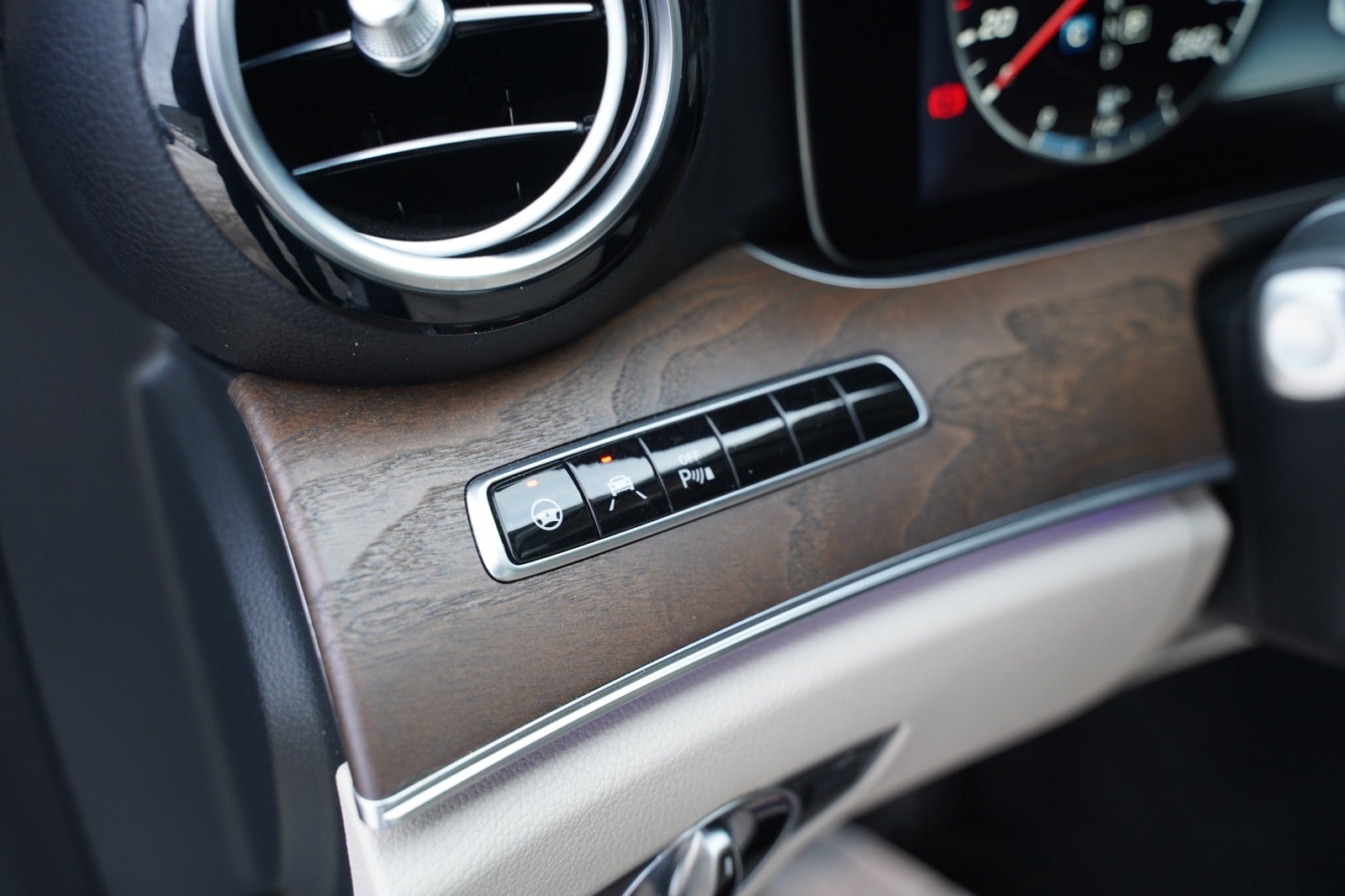 Billede af Mercedes E350 e 2,0 aut.