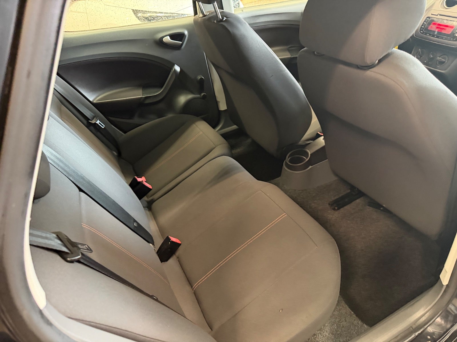 Seat Ibiza TDi 75 Reference eco - billede 8