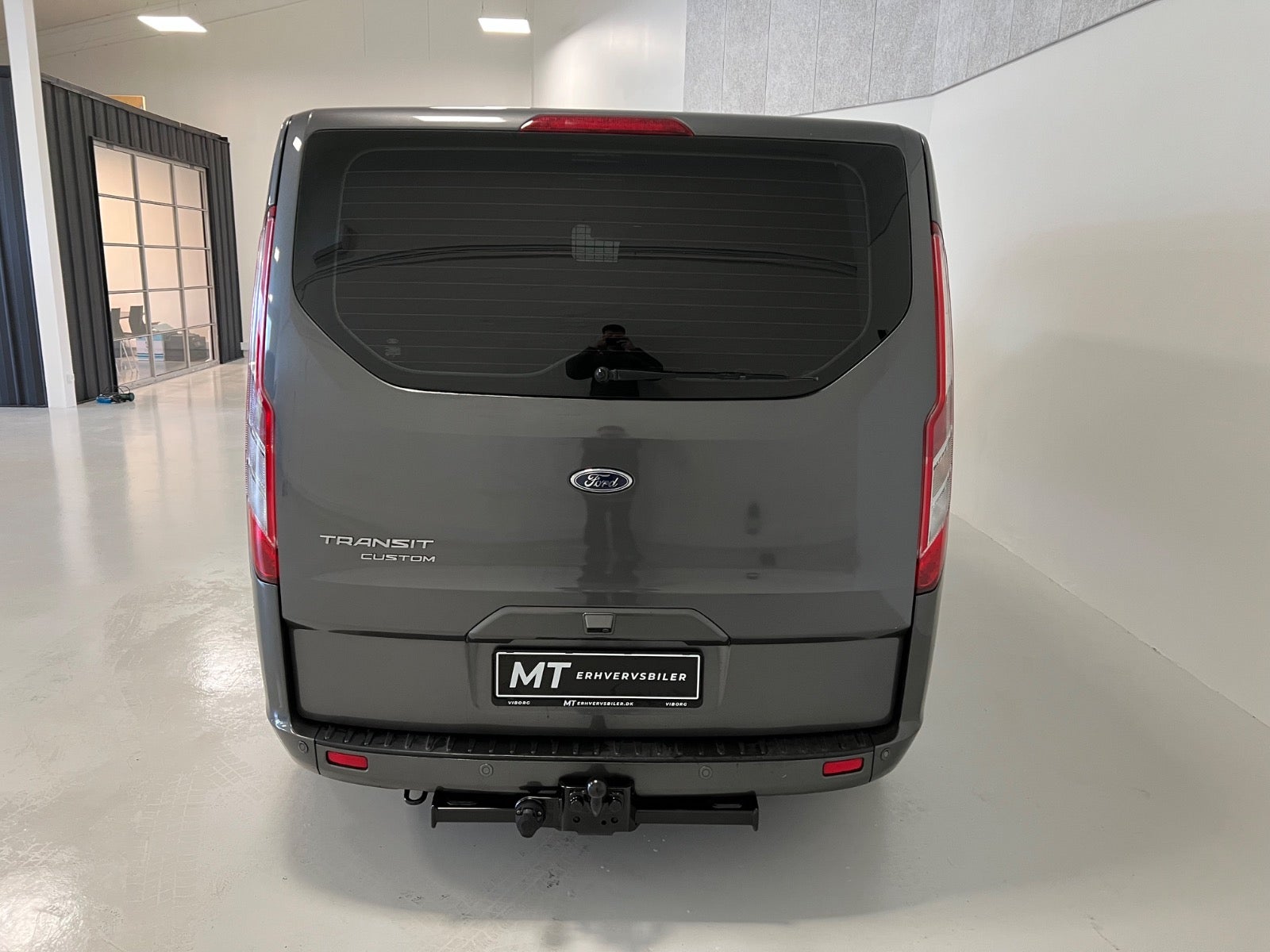 Billede af Ford Transit Custom 320L 2,0 TDCi 170 Limited aut.