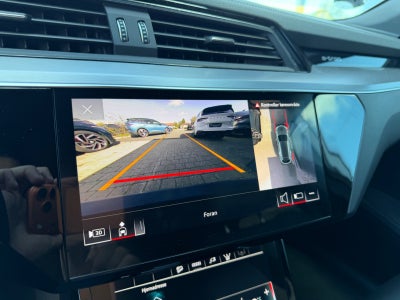 Audi e-tron S-line quattro