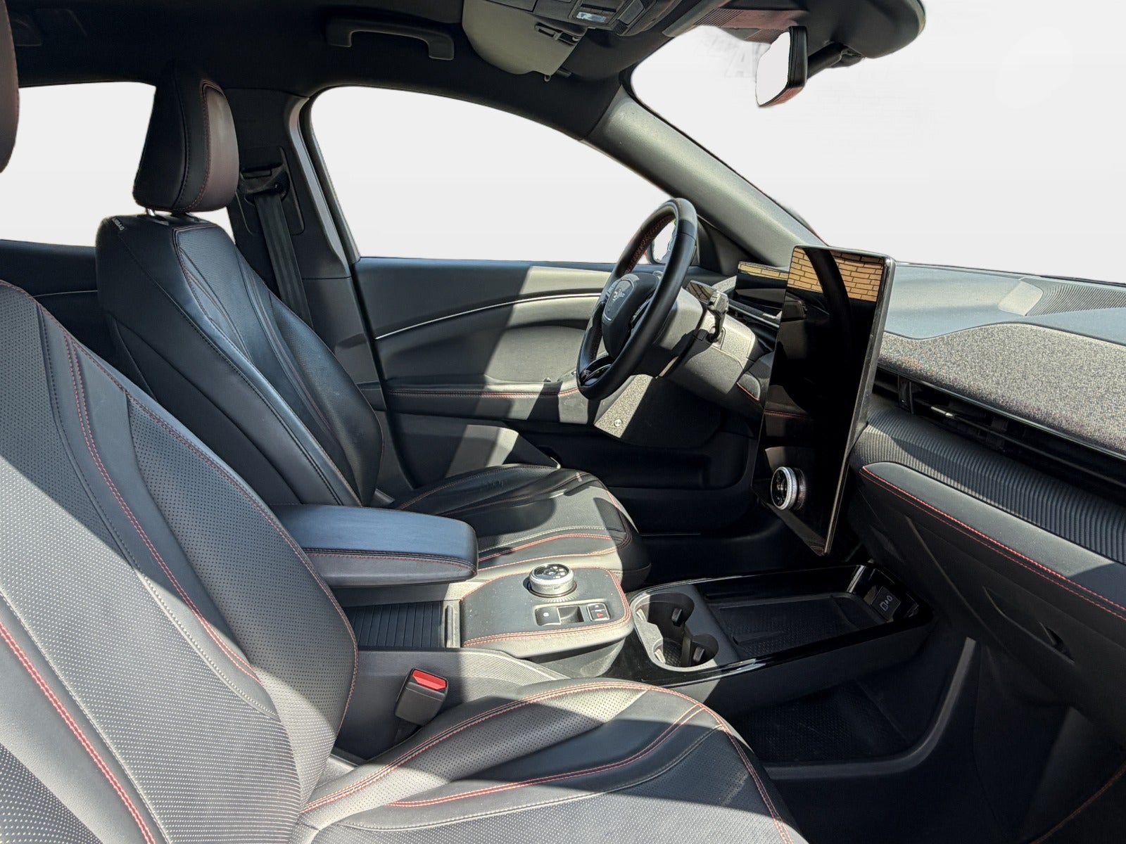 Billede af Ford Mustang Mach-E 70 Premium Standard Range AWD
