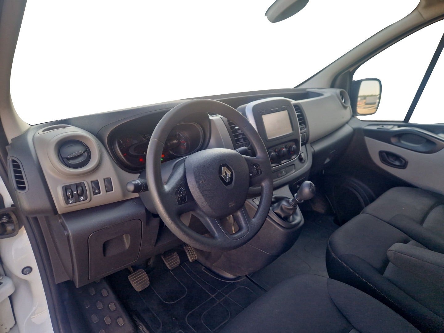 Billede af Renault Trafic T29 1,6 dCi 125 L2H1