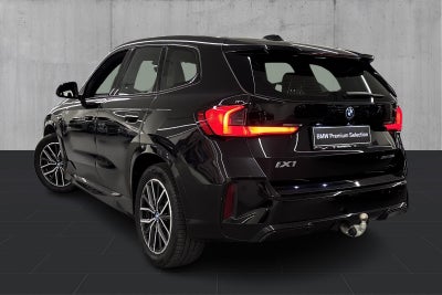 BMW iX1 xDrive30 M-Sport - 2