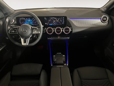 Mercedes EQA250+ Progressive Van