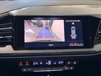 Audi Q4 e-tron Attitude S-line