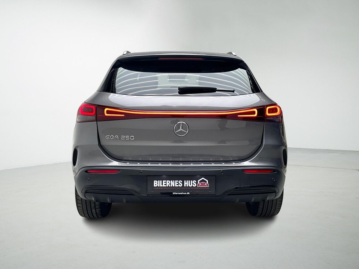 Mercedes EQA250 AMG Line billede 7