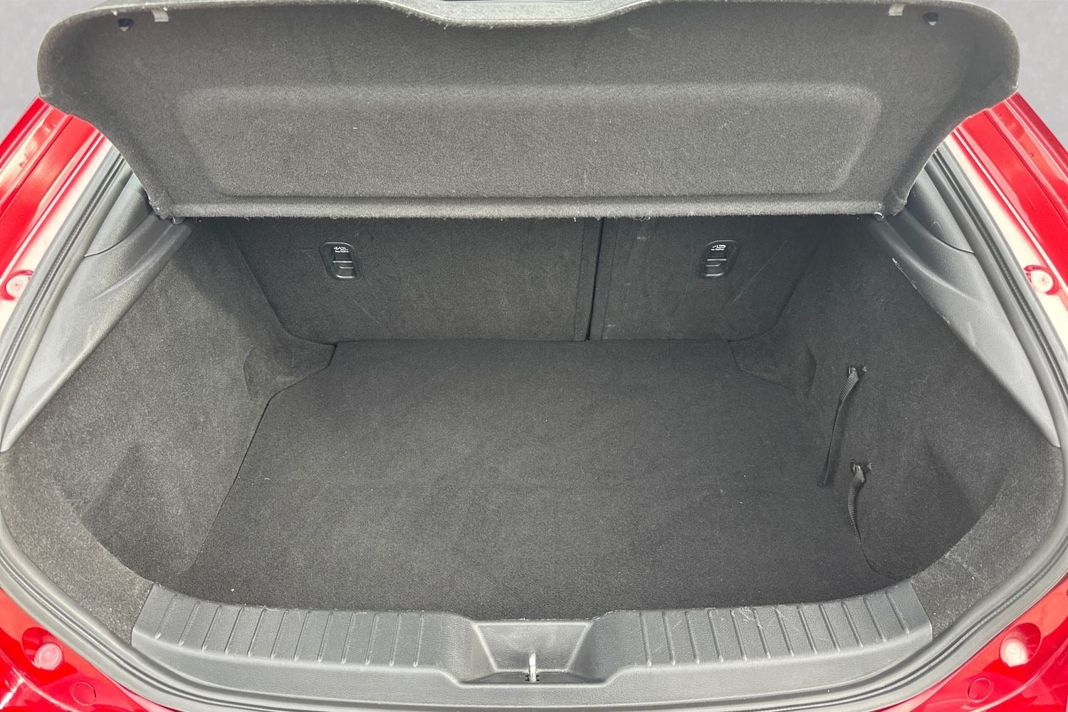 Billede af Mazda 3 2,0 SkyActiv-G 122 Cosmo aut.