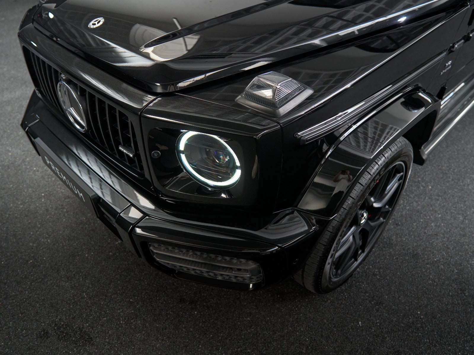 Gallery image 6 of 18