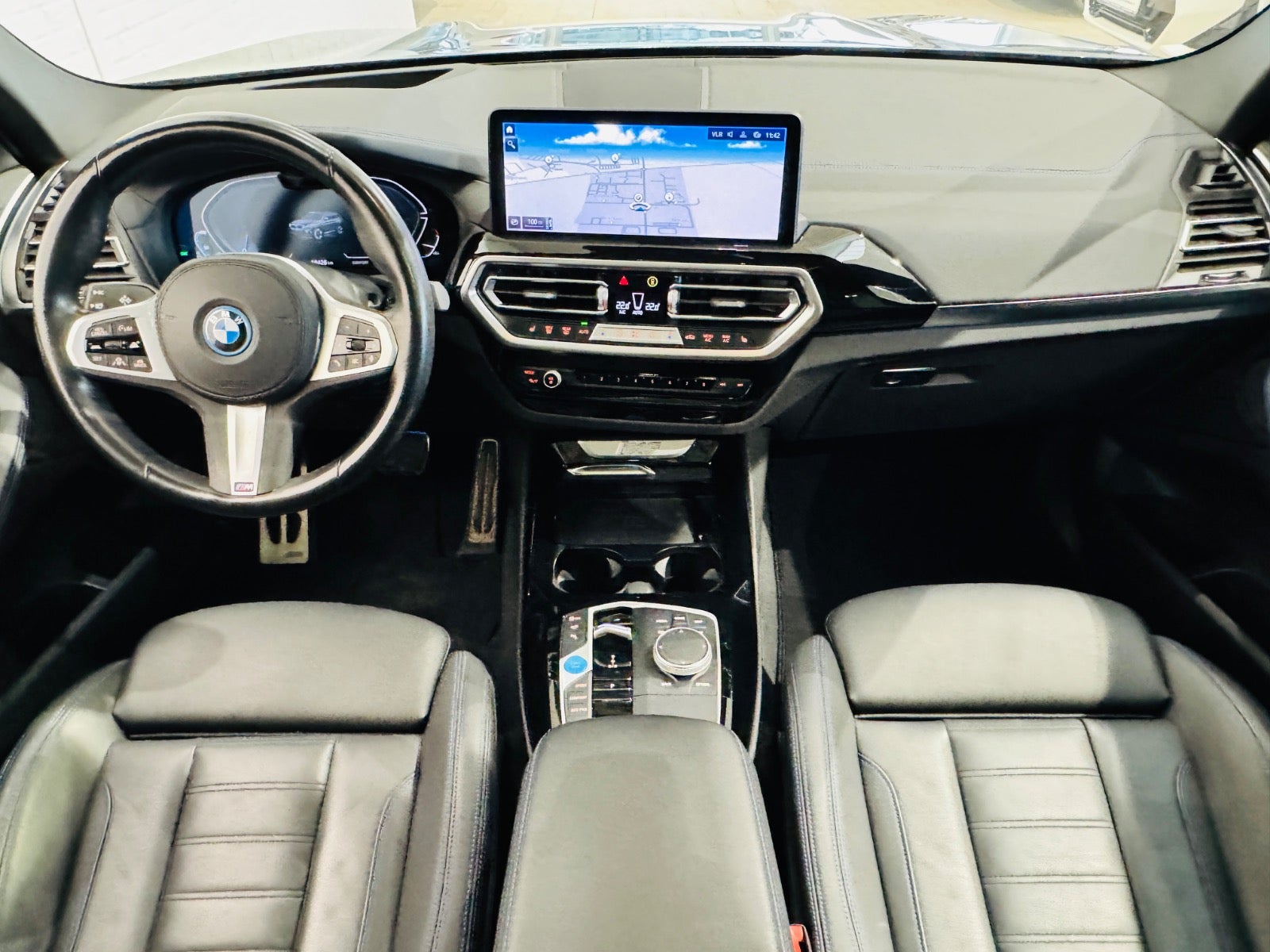 BMW iX3  Charged Plus M-Sport,  5-dørs