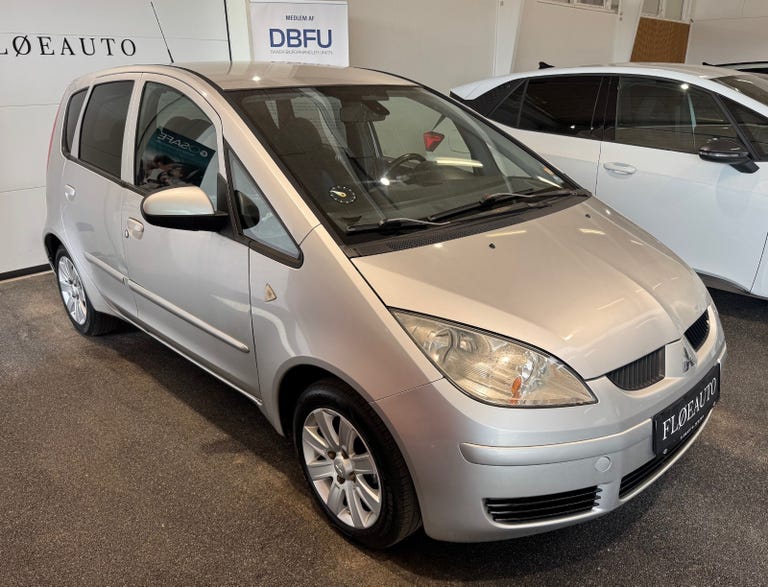 Mitsubishi Colt Inform