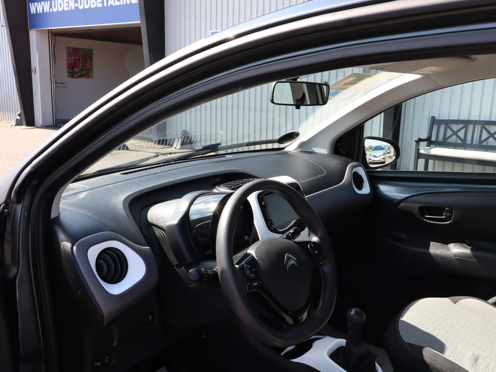 Billede af Citroën C1 1,0 VTi Street+
