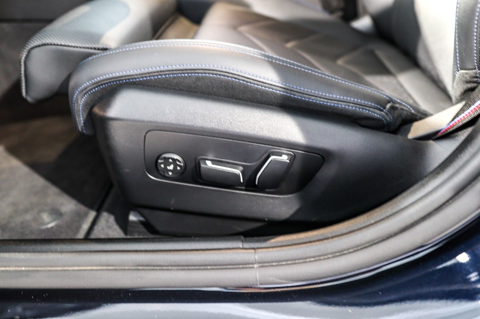 Billede af BMW i5 eDrive40 Touring Fully Charged M-Sport