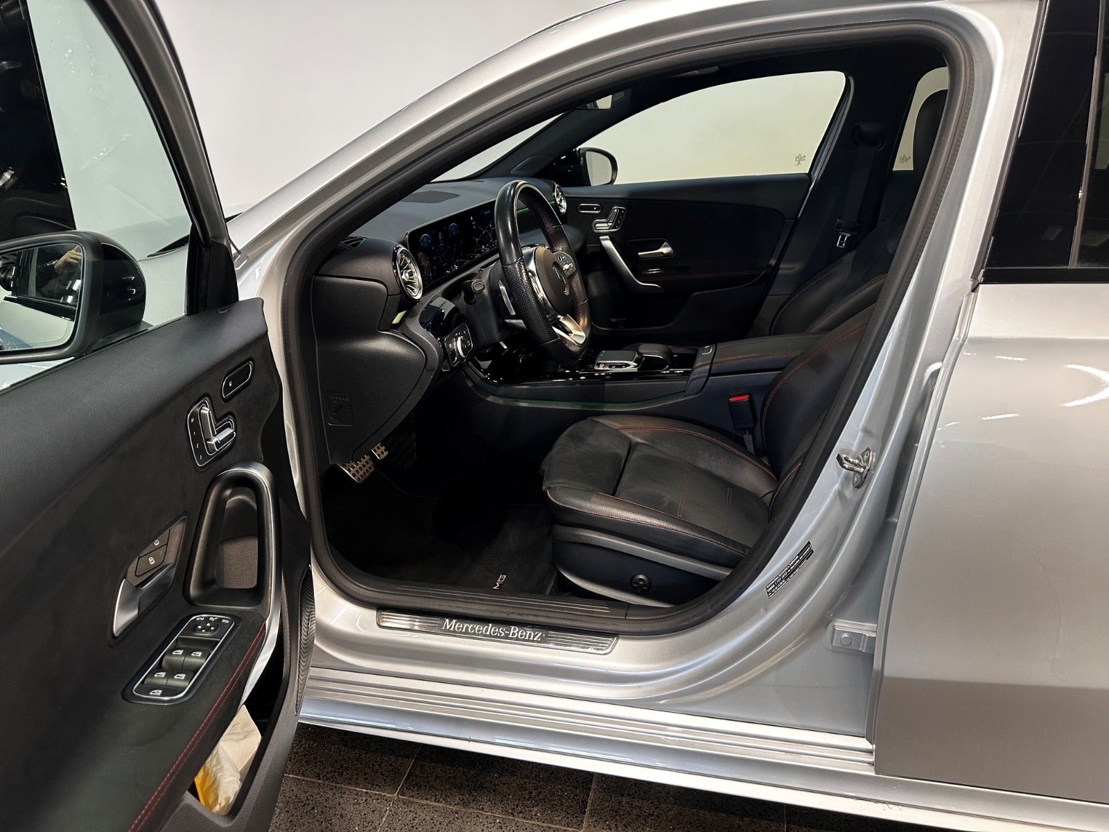 Mercedes-Benz A 220 d